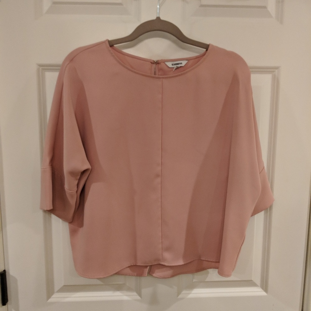 EXPRESS Flowey blouse